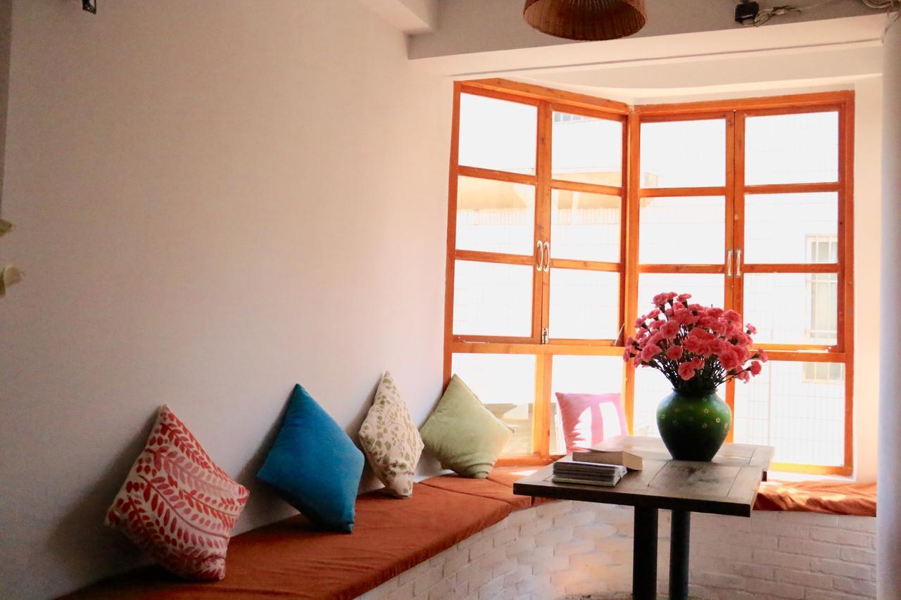 The Hump-Mulan Guest House คุนหมิง ภายนอก รูปภาพ